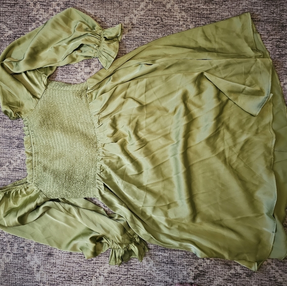 Pinkblush Lime Satin Smocked Square Neck Plus Dress - Picture 2 of 2